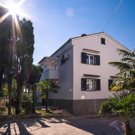 Nova Mira Apartment Malinska